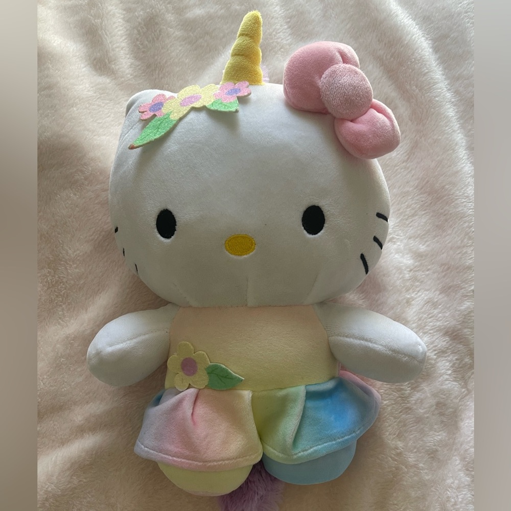 Hello kitty unicorn plushie